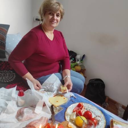 Kalina, 45  פתח תקווה  באתר הכרויות עם רוסיות רוצה למצוא   גבר 