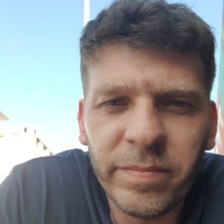 Alex, 40  פתח תקווה  באתר הכרויות עם רוסיות רוצה למצוא   אשה 